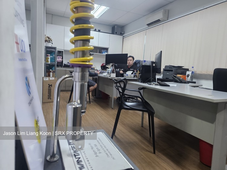 Premier @ Kaki Bukit (D14), Factory #516651161